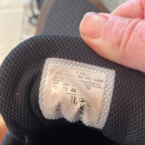 Converse Star Series RN
Tinker Hatfield Black Size 12 for Men in EUC - Picture 5 of 7